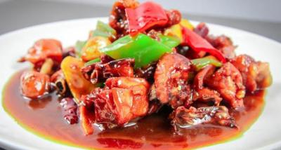 學(xué)會(huì)這道風(fēng)味炒雞的做法，家里來客買只雞就能招待，再也不愁了