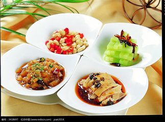 餐飲培訓(xùn)學(xué)校與傳統(tǒng)學(xué)徒制對(duì)比有哪些好處？