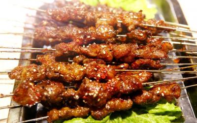  成都正宗燒烤技術(shù)配方多少錢？燒烤技術(shù)培訓(xùn)班