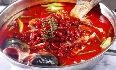 四川魚火鍋技術(shù)培訓多少錢？炒制火鍋魚底料的做法