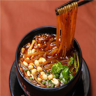 四川手工酸辣粉技術(shù)培訓(xùn)班哪里專業(yè)？專業(yè)師傅手把手指導(dǎo)