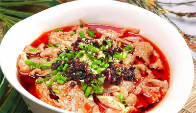 成都餐飲技術(shù)培訓(xùn)學(xué)校，川菜水煮肉片廚師技術(shù)培訓(xùn)哪家好？