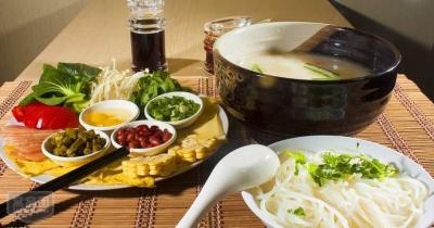 哪里可以學(xué)正宗砂鍋米線技術(shù)？飄味緣砂鍋米線培訓(xùn)班