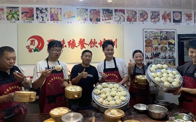 想學(xué)包子早餐技術(shù)哪里可以學(xué)？