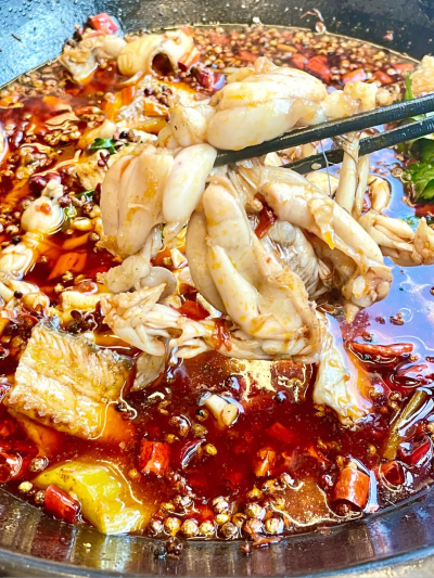 成都學美蛙魚火鍋技術培訓哪家好？