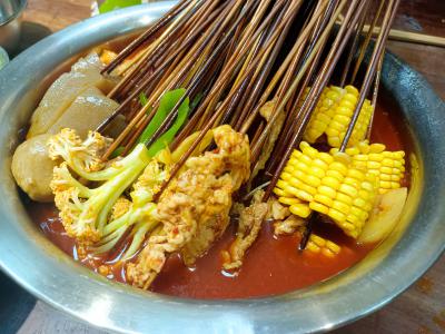 成都串串香培訓(xùn)有實(shí)體店教學(xué)？成都串串培訓(xùn)機(jī)構(gòu)
