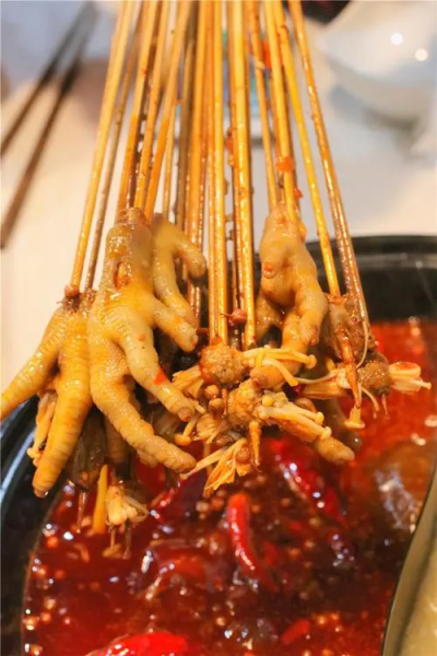 成都冷鍋串串香的做法及配方？成都冷串串香培訓