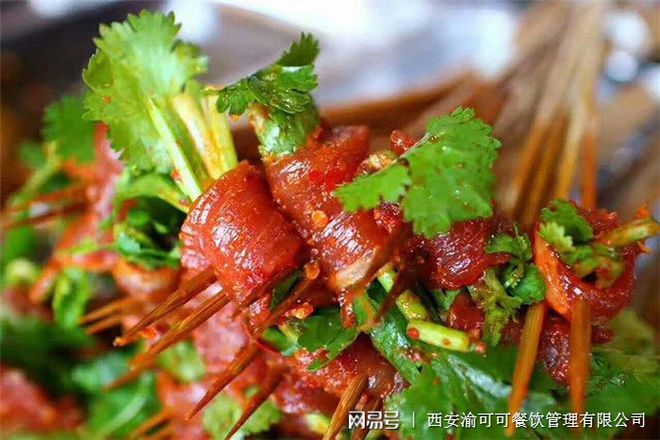 串串香培訓(xùn)學(xué)校哪個好？成都哪里可以學(xué)串串香技術(shù)？