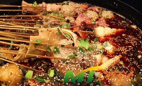 成都串串香培訓(xùn)班哪家好？培訓(xùn)成都串串冒菜多少錢？