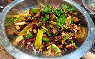 麻辣干鍋培訓多少錢？   麻辣干鍋培訓多少錢？